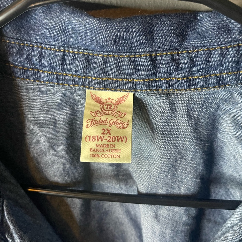 Faded Glory Dark Blue Chambray top women’s 2x 18 - 20 - Picture 2 of 3